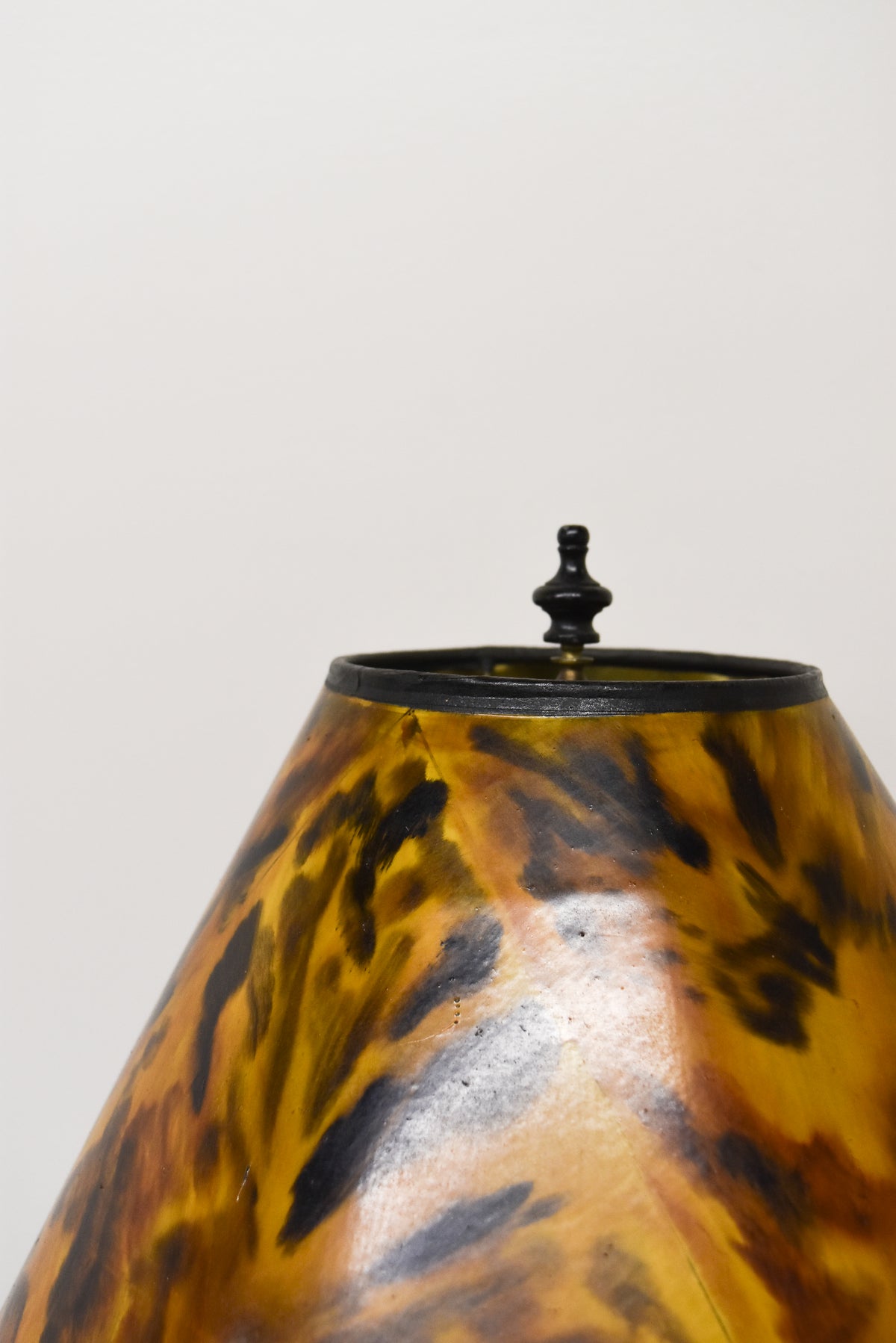 Bronze Urn Lamp