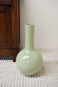 Light Green Gourd Vase