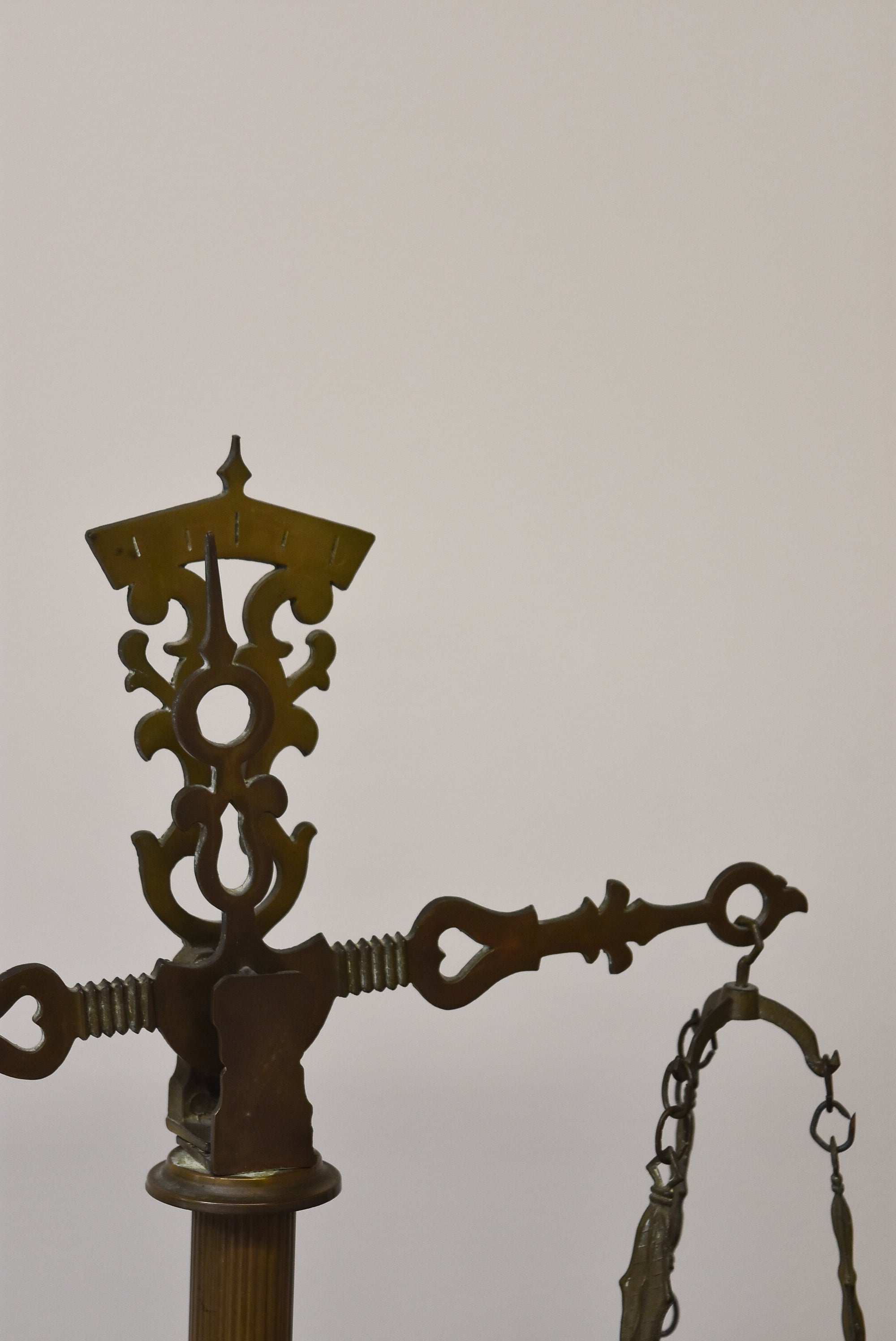 Mid Century Italian Brass and Marble Apothecary Scale
