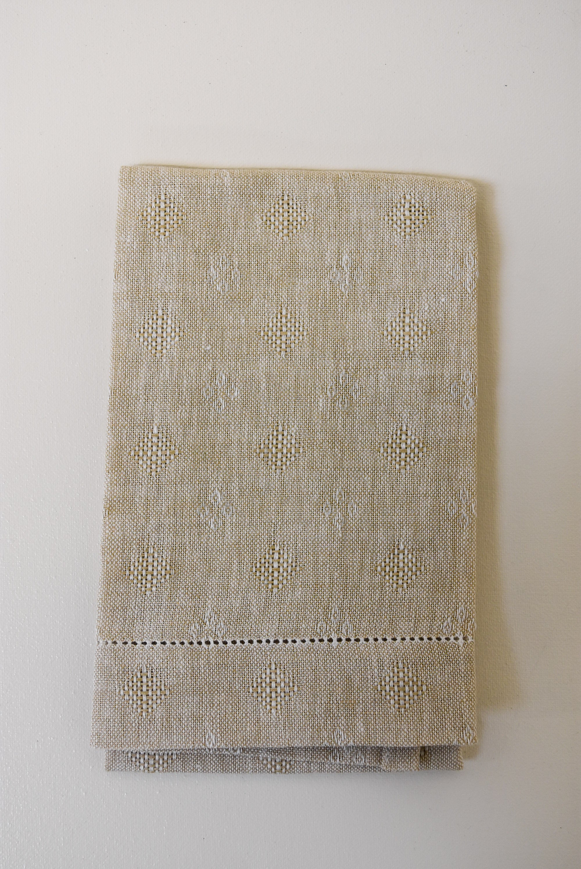 Art Scala Busatti Hand Towel | Ocre