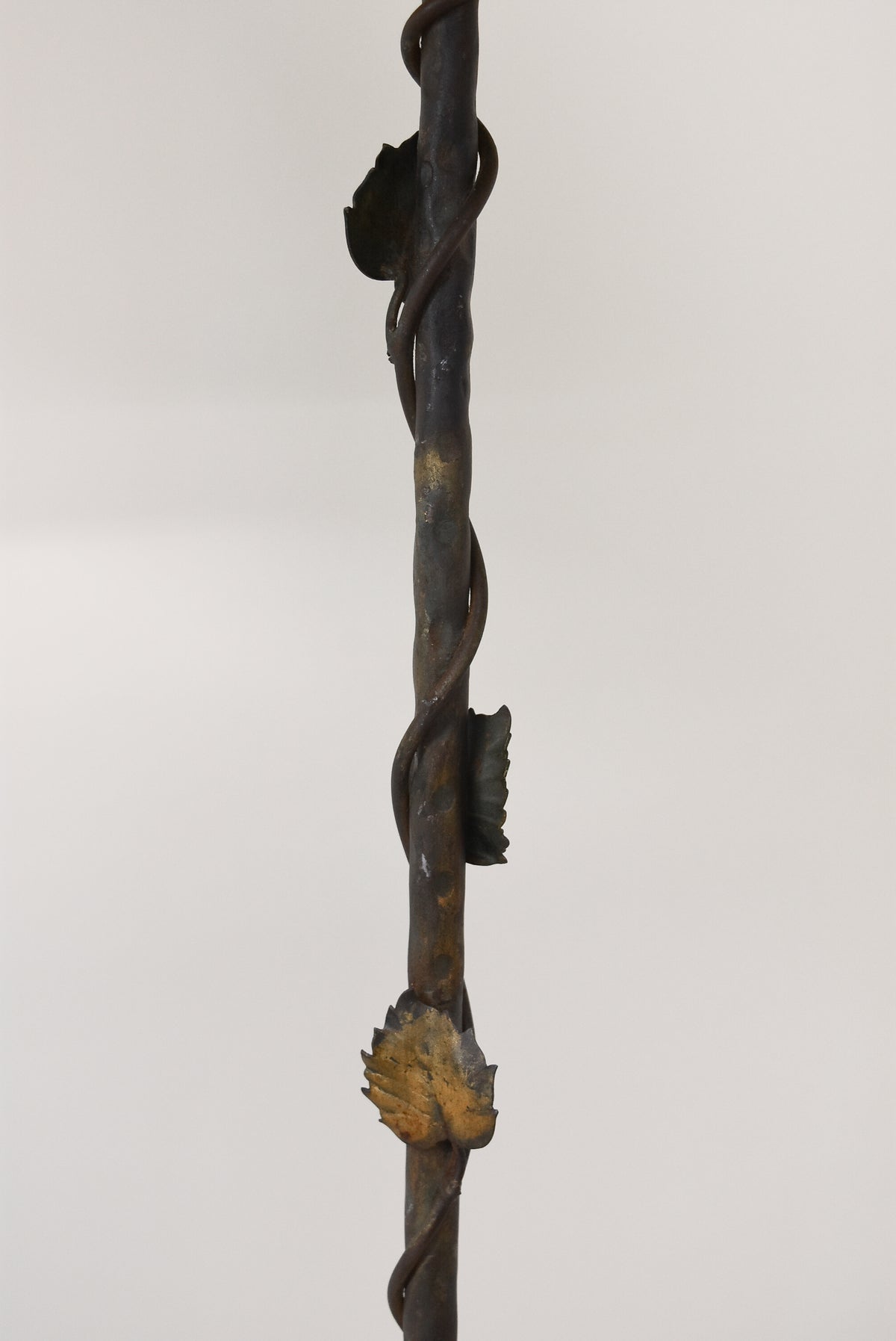 Iron Floor Lamp with Leaf Detail