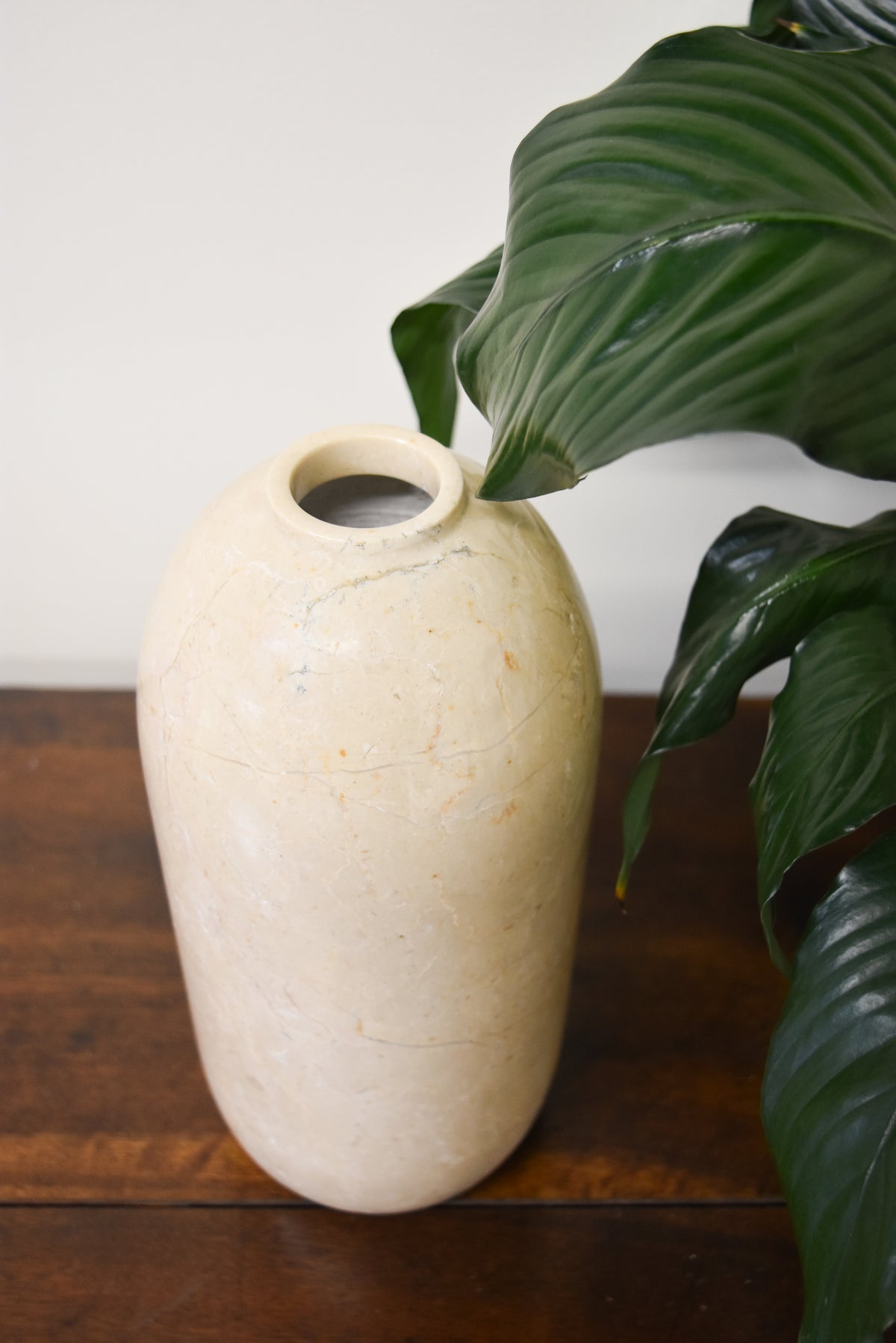 Large Crema Marfil Stone Vase