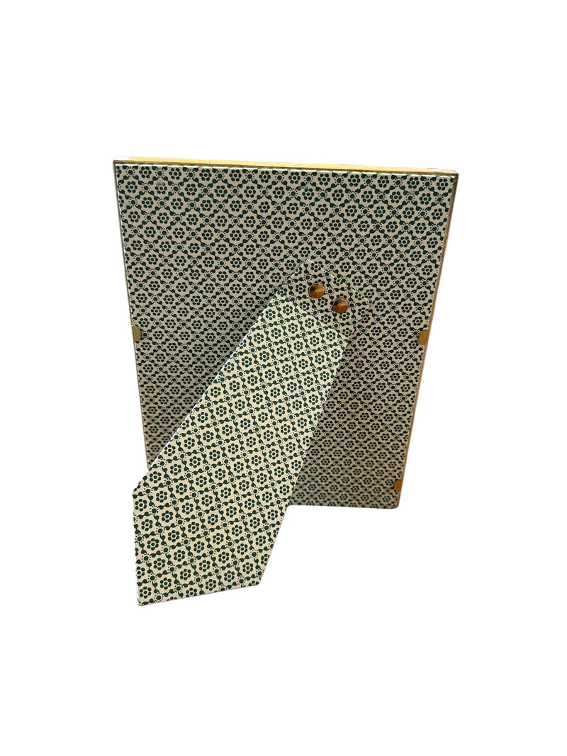 5" x 7" Classico Green Frame